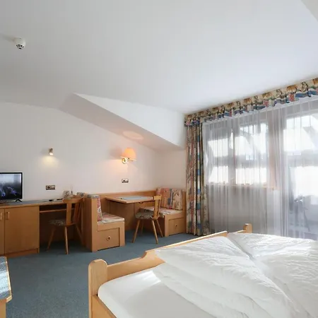 Hotel Alpenhotel Ratsberg 1650m Toblach