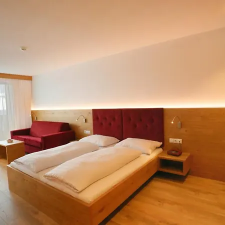 Alpenhotel Ratsberg 1650m 3*